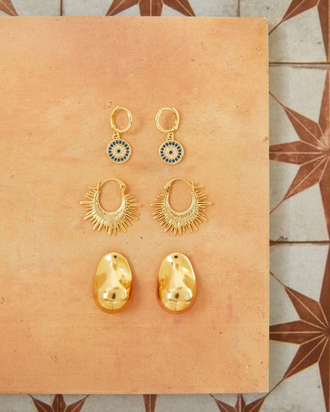 HOW TO ORGANIZE YOUR EARRINGS LIKE A PRO: A STYLE STORAGE GUIDE