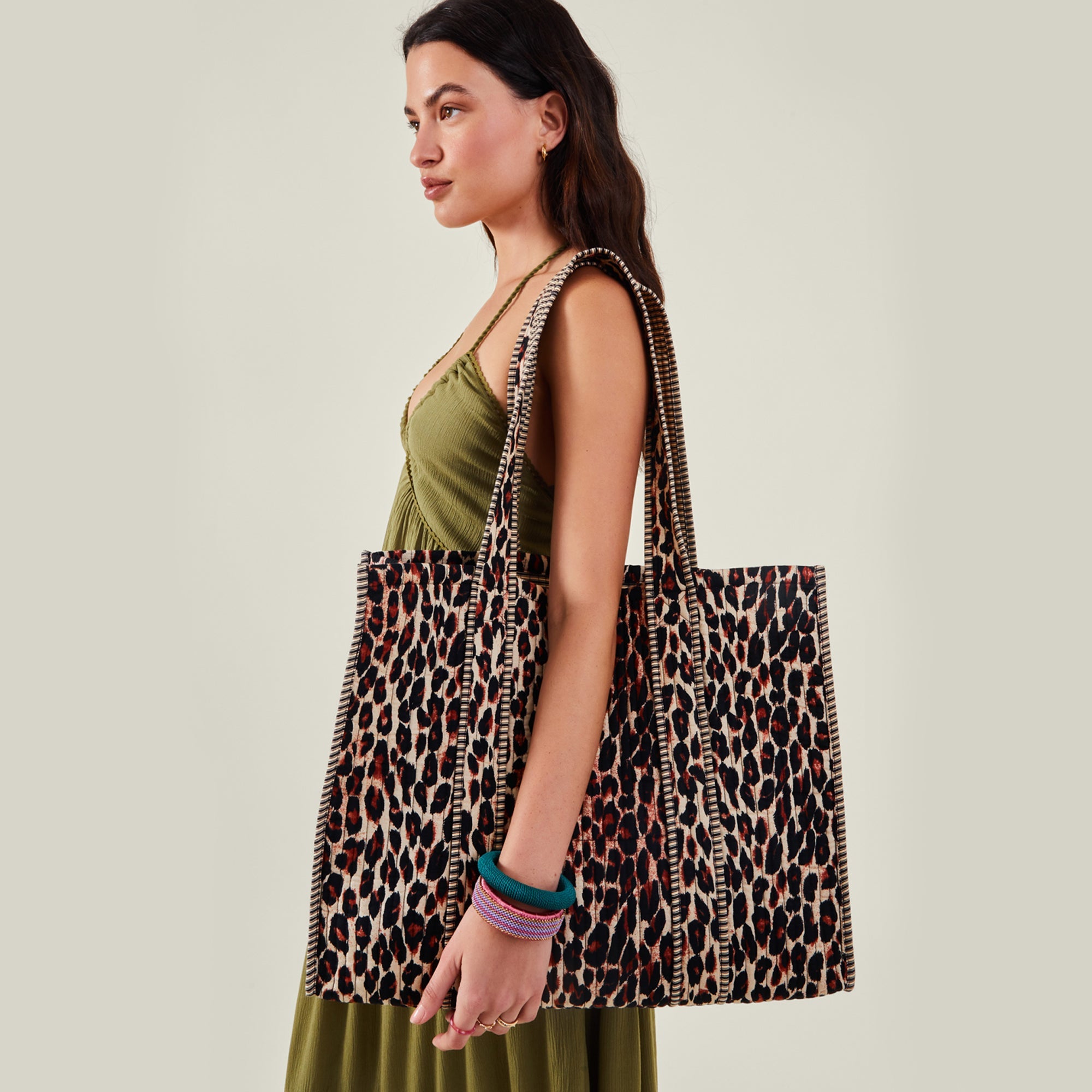 バッグ Jaded London leopard sling bag Leopard Sling Bag | Jaded London | Clothing