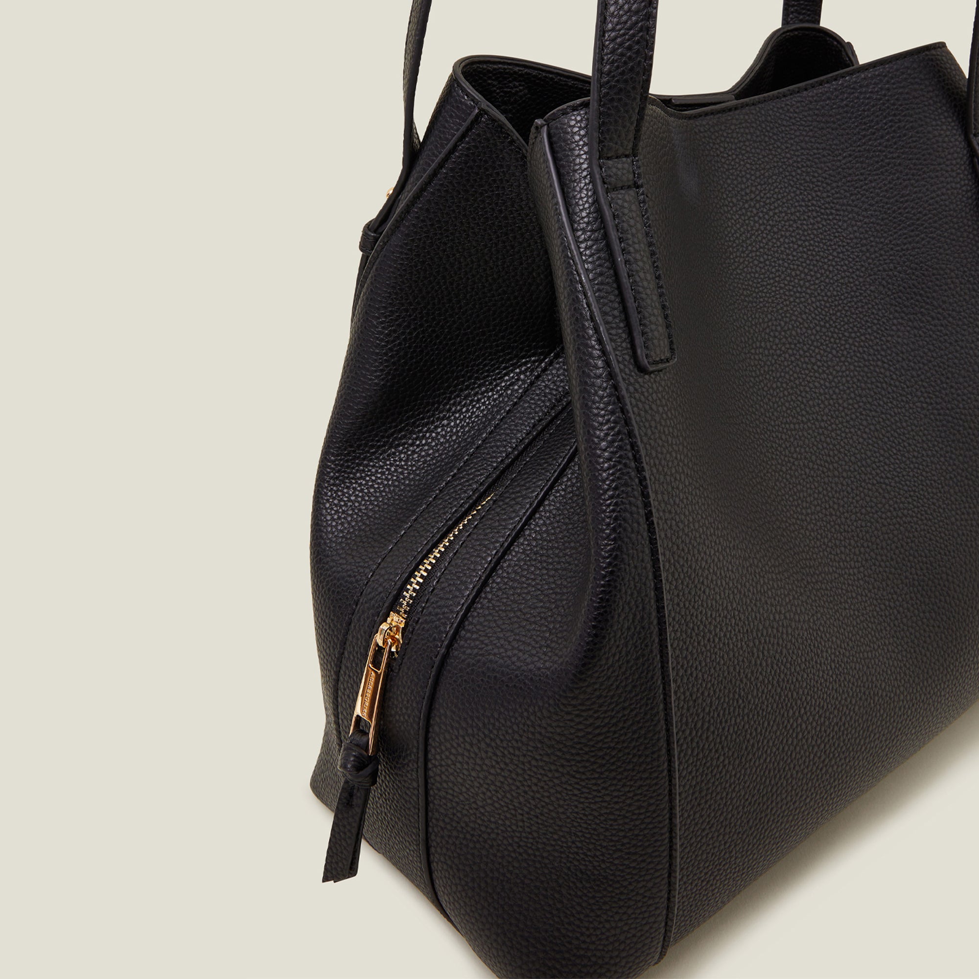 Black Bucket Shoulder Bag