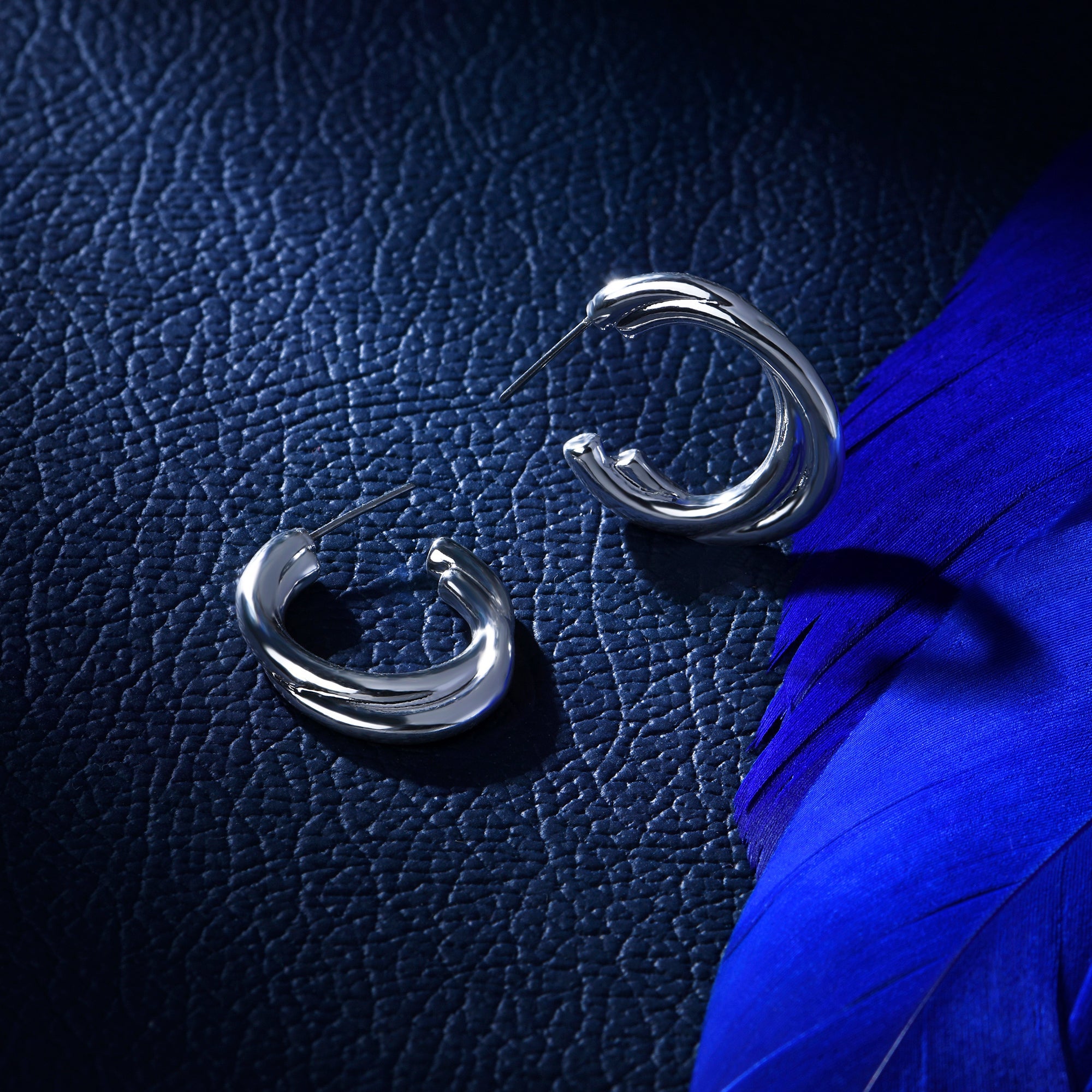 Silver Chunky Twist Hoop