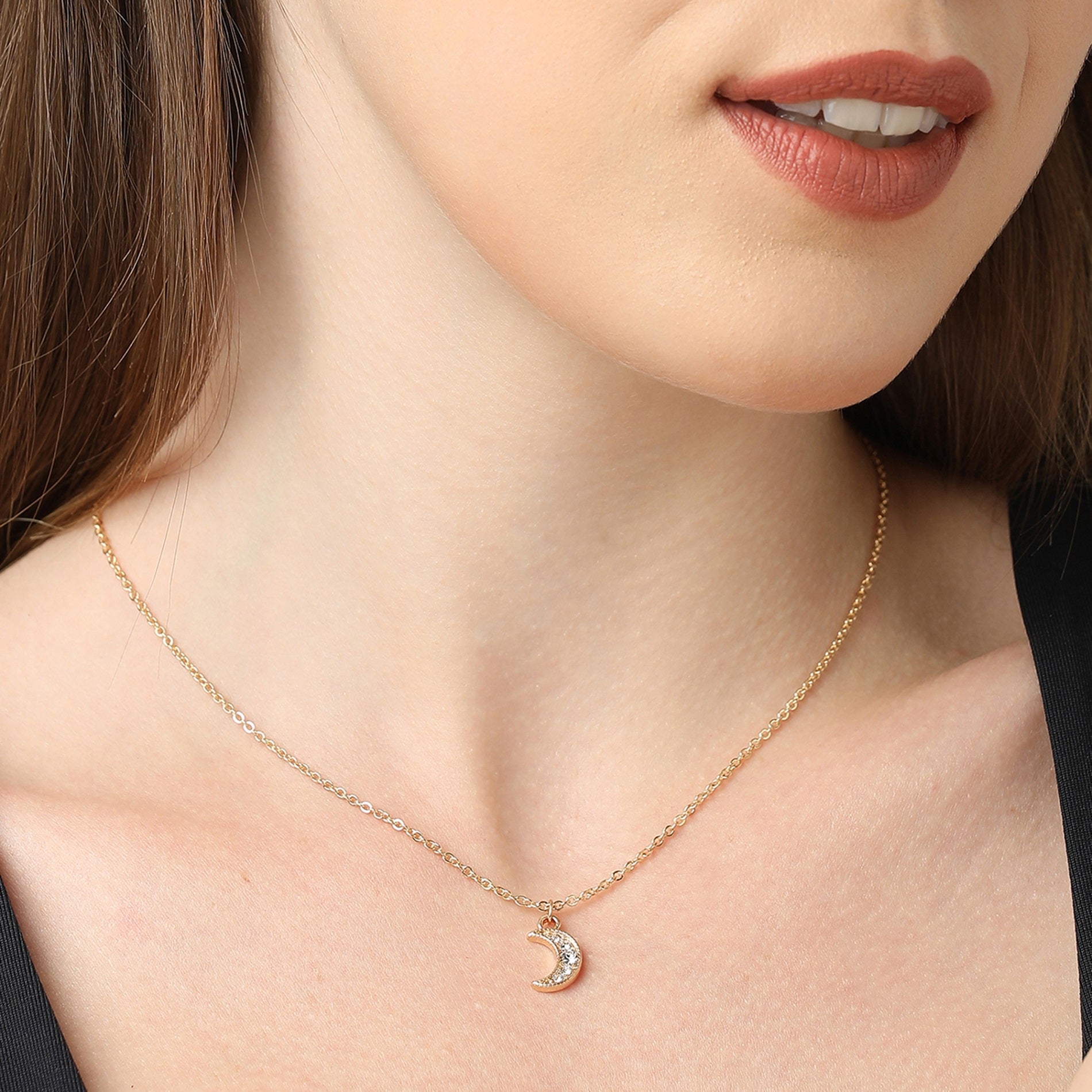 Gold crescent moon deals necklace