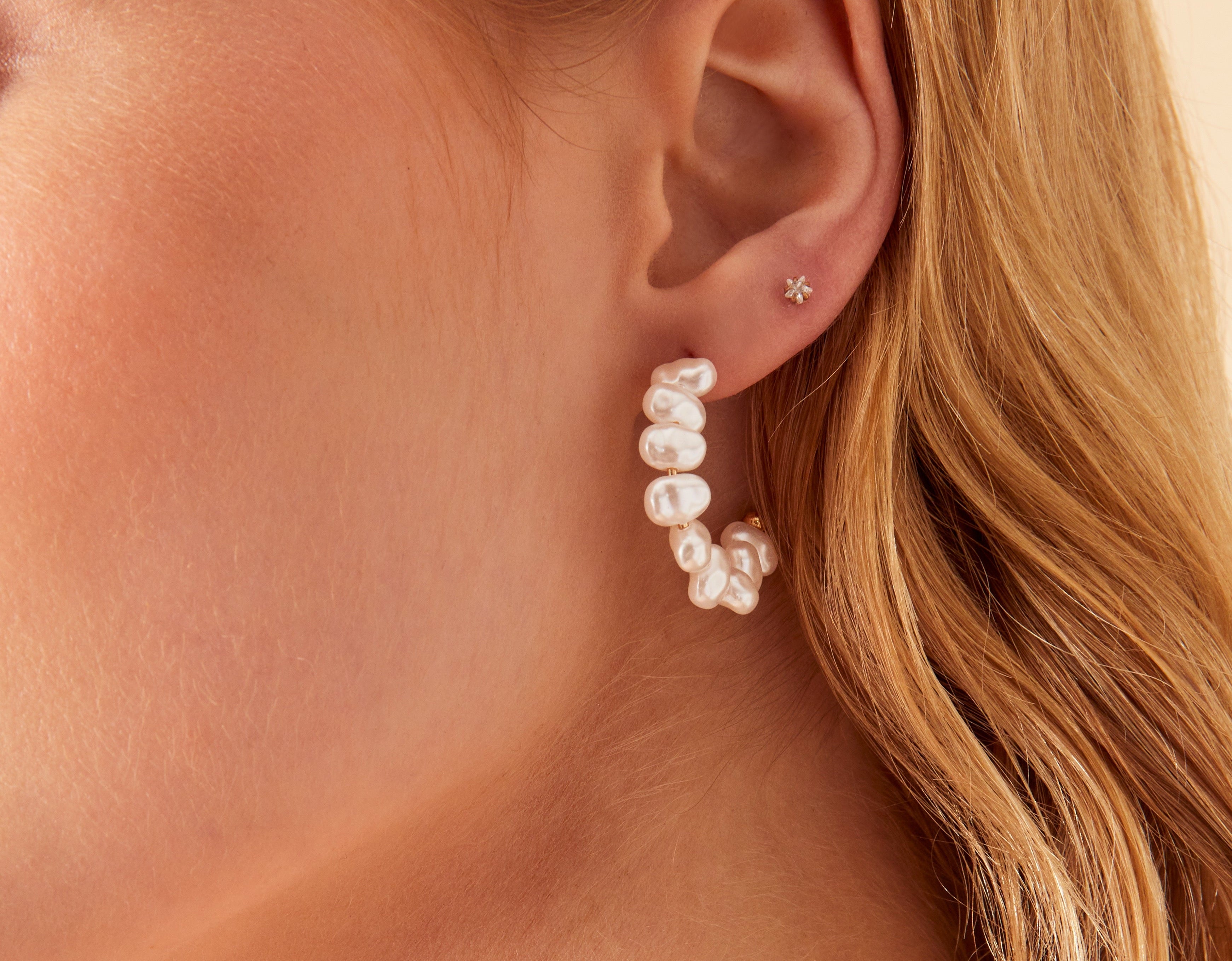 Accessorize London Women's 2 Pearl Hoop Earring Set Gold
