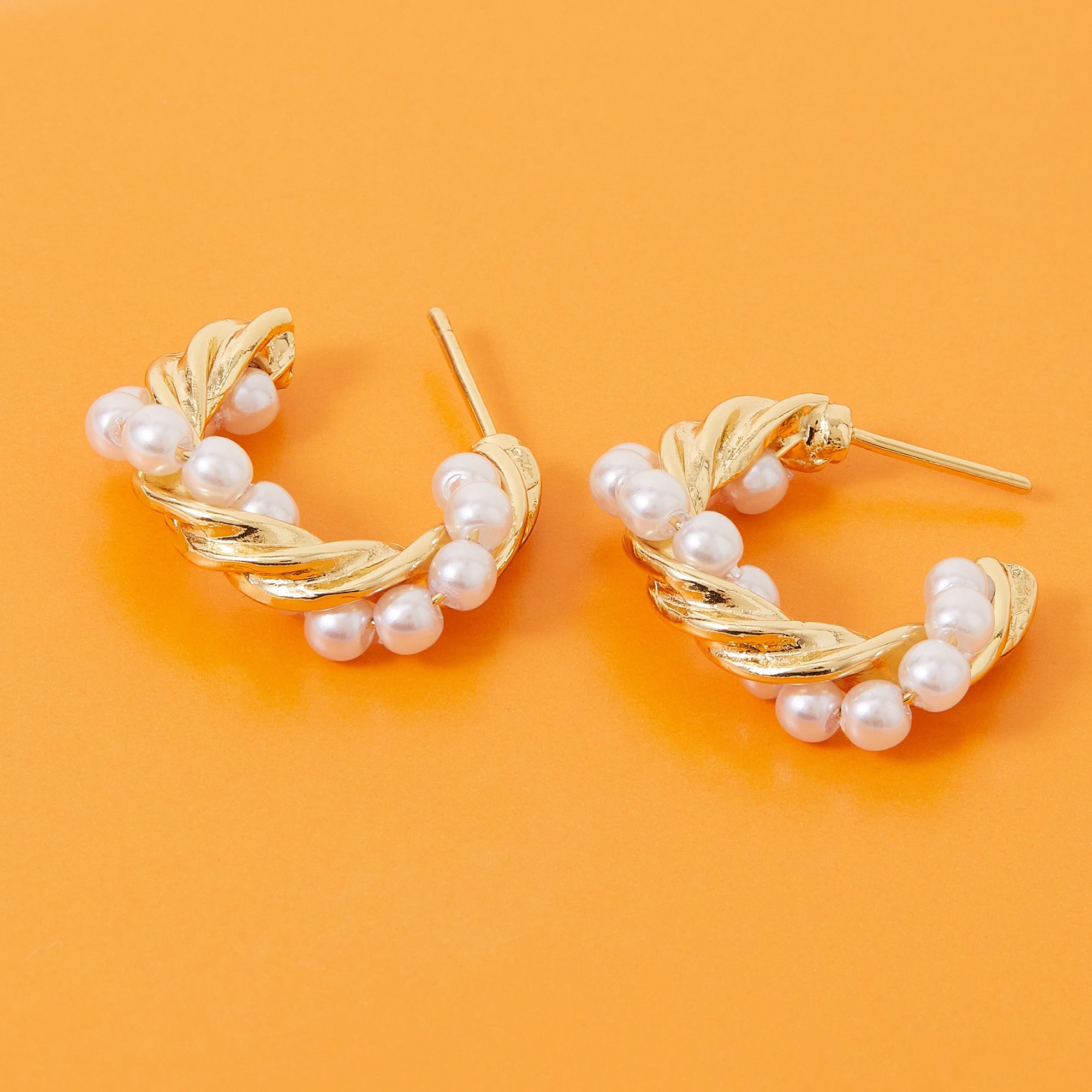 Real Gold Plated Z Pearl Twist Hoops Earring