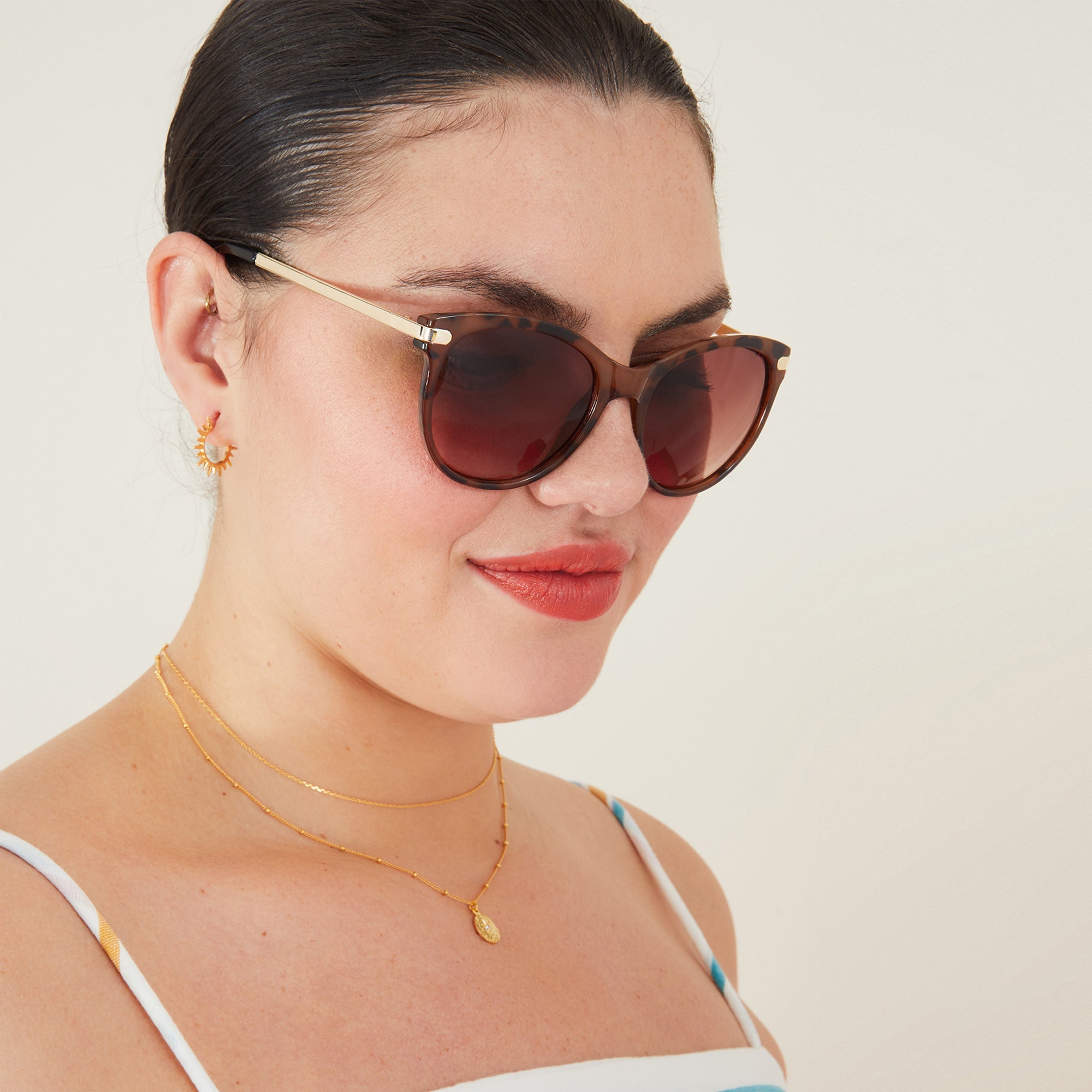 Round Metal Arm Sunglasses main image 1