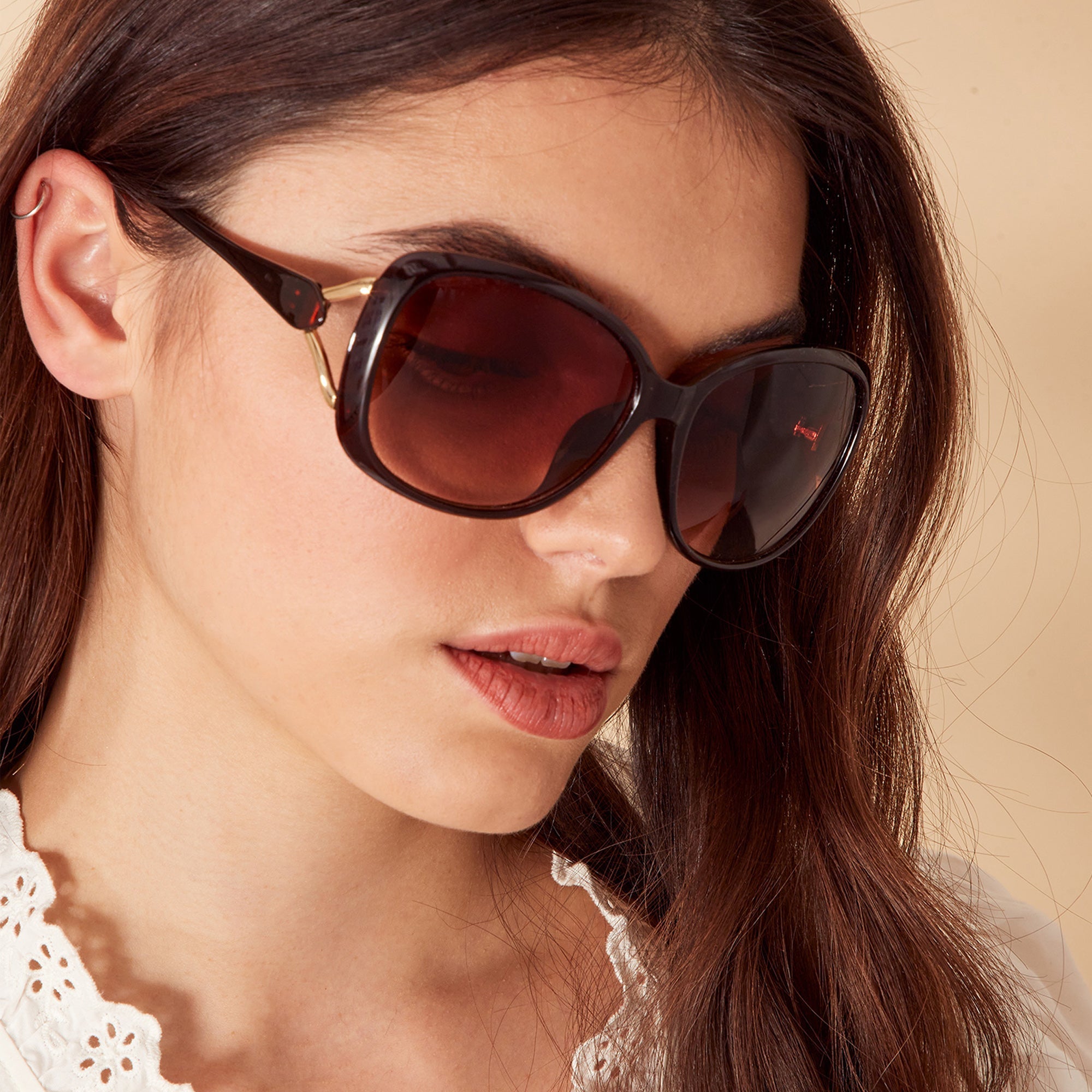 goggles for female Buy Metal-Detail Sunglasses Online