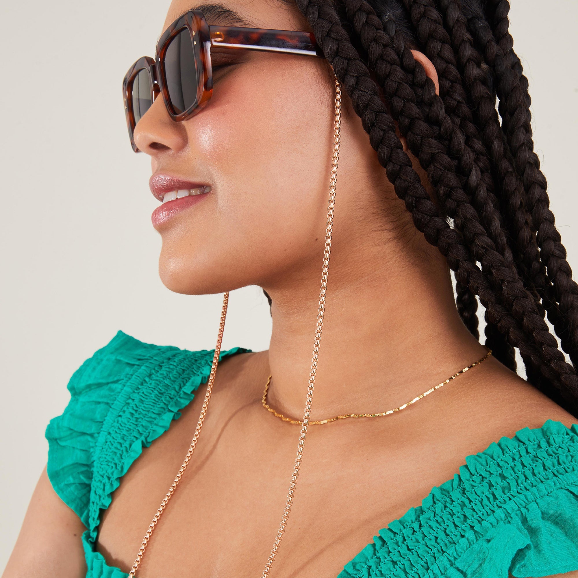 Accessorize London Women's Retro Metal Sunglasses Chain
