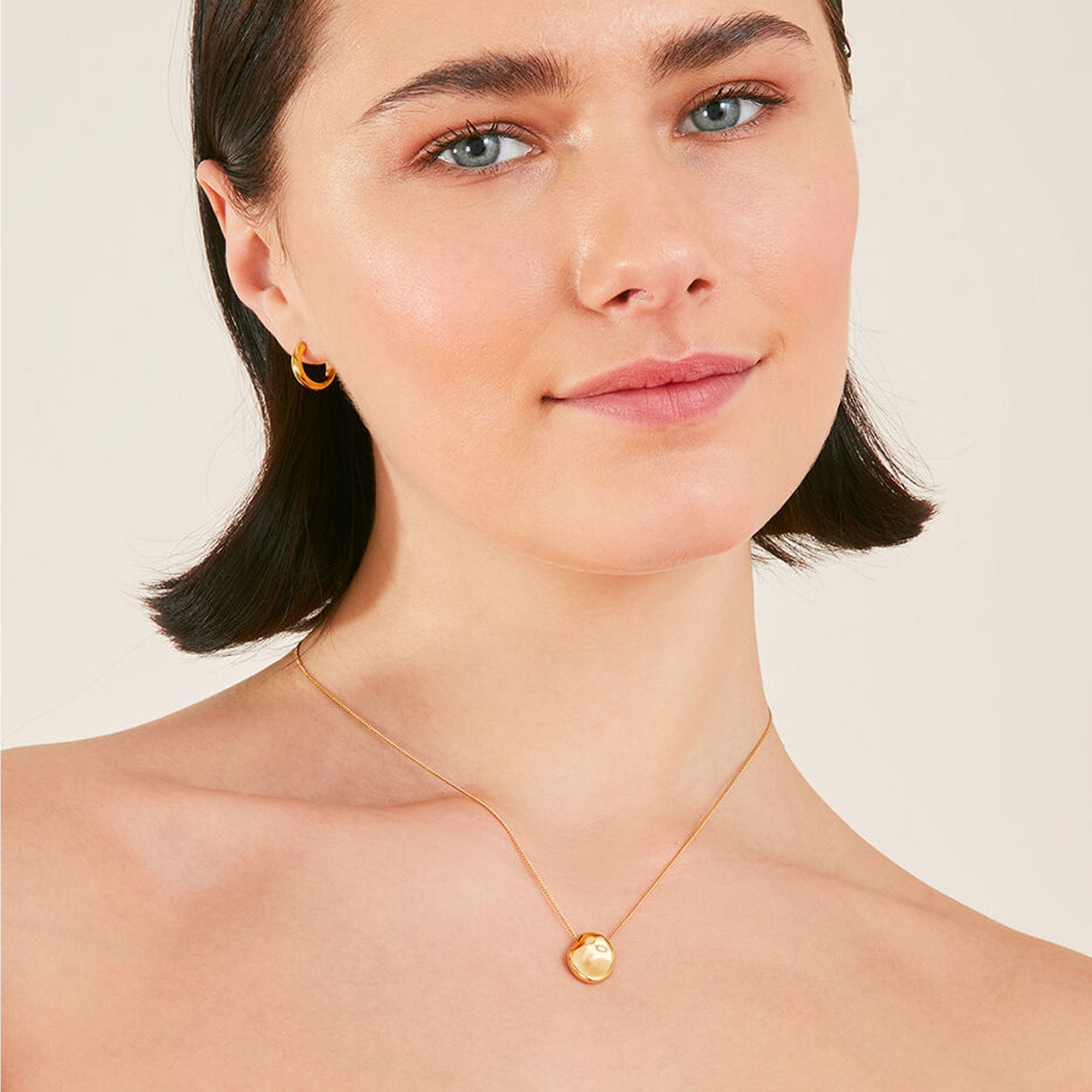 Gold plated clearance pendant necklace