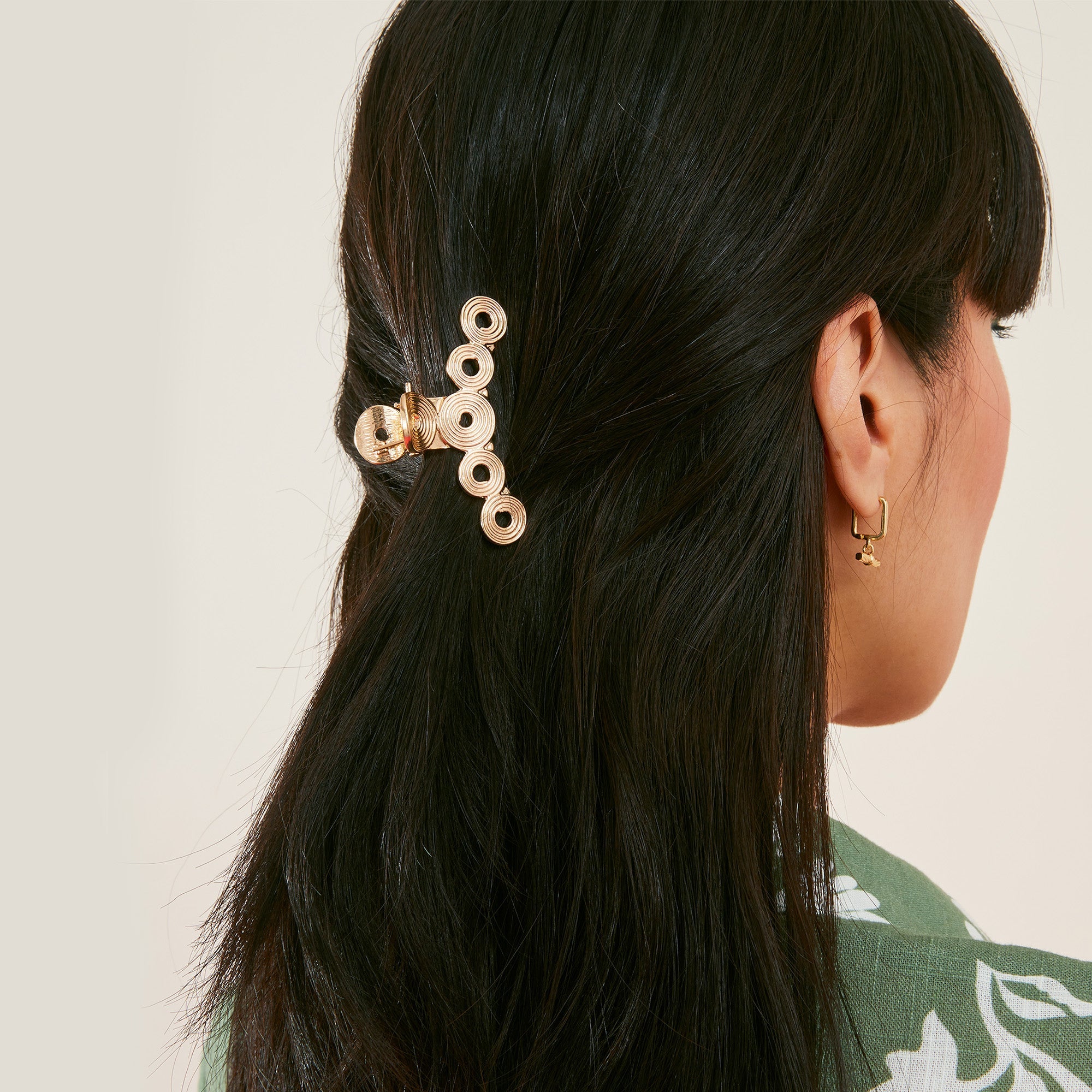 Accessorize London Gold Metal Circles Hair Claw Clip