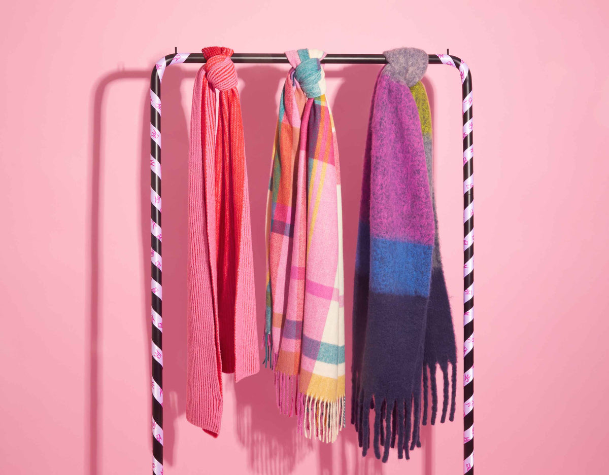 10 Best Scarves for Women - Accessorize India