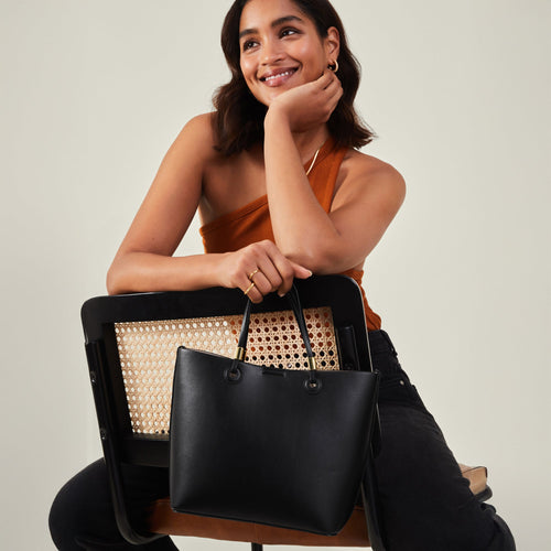 Black Metal Detail Handheld Bag