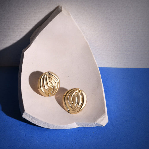 Accessorize London Women Gold Oversized Twist Stud Earrings