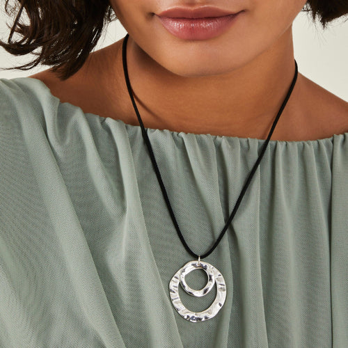 Circle Pendant Cord Necklace