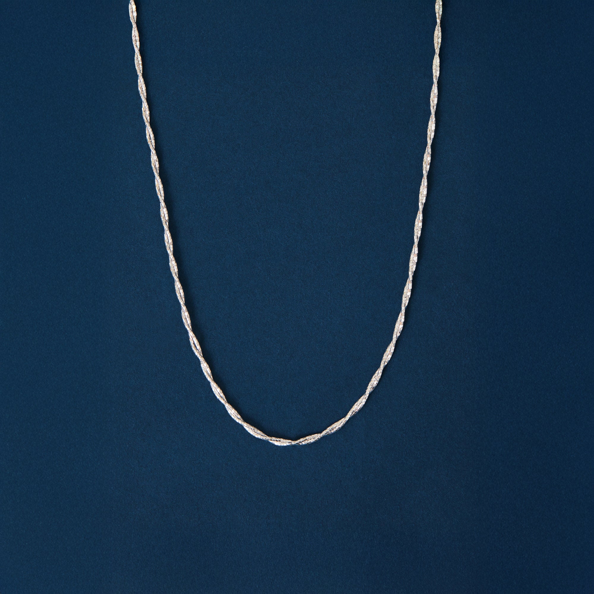 アクセサリー GIDEAL. twist chain silver necklace Sterling Silver-Plated Twist Chain Necklace