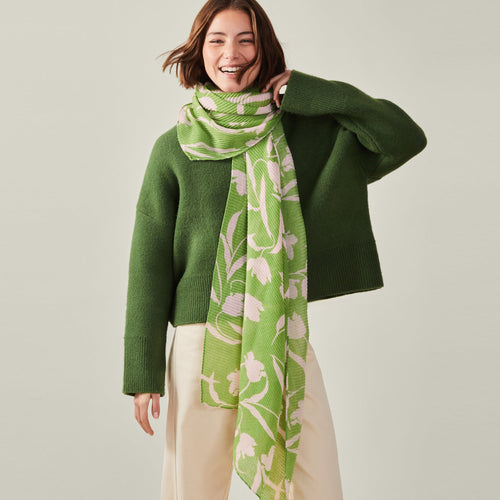 Green Lightweight Floral Pleat Scarf