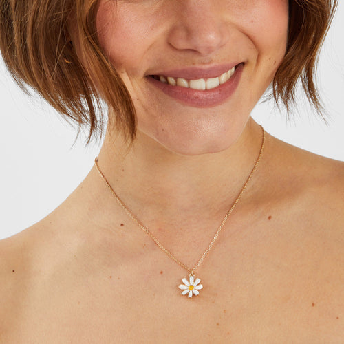 Daisy Pendant Necklace