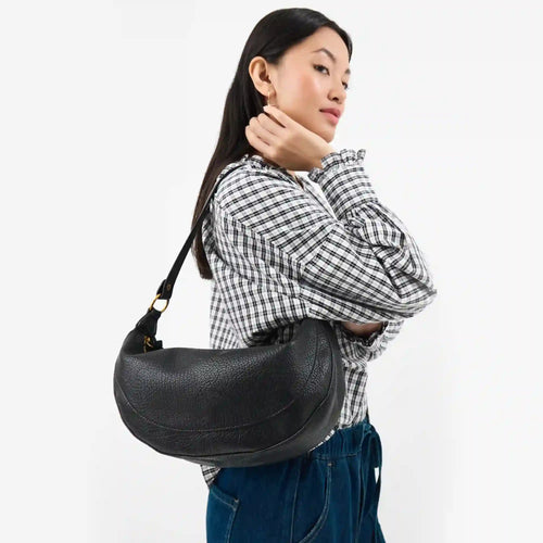 Scoop Sling Bag Black
