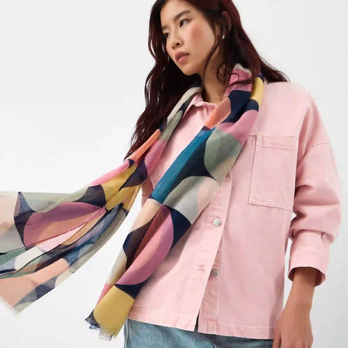 Lightweight Retro Spot Scarf