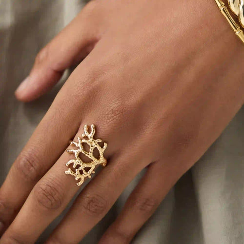 Coral Ring Gold Medium