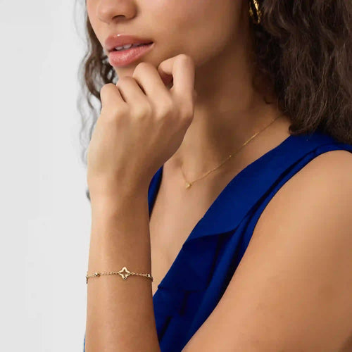 Clover Cut-Out Station Bracelet
