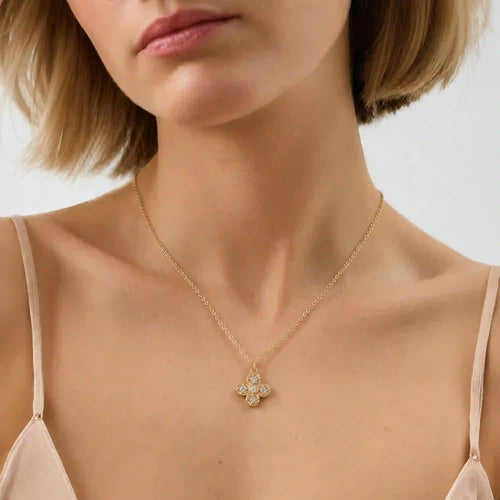 Clover Pendant Necklace