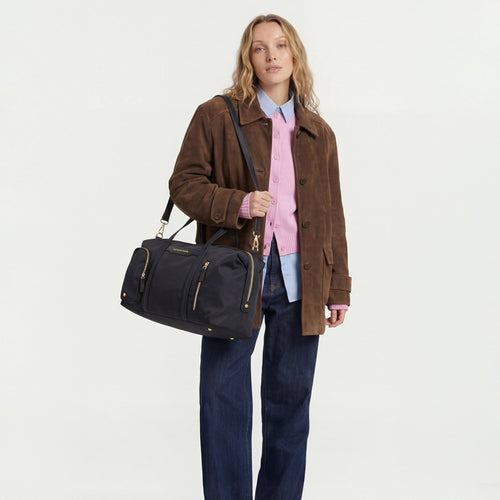 Black  Vesta Multi-Pocket Weekender