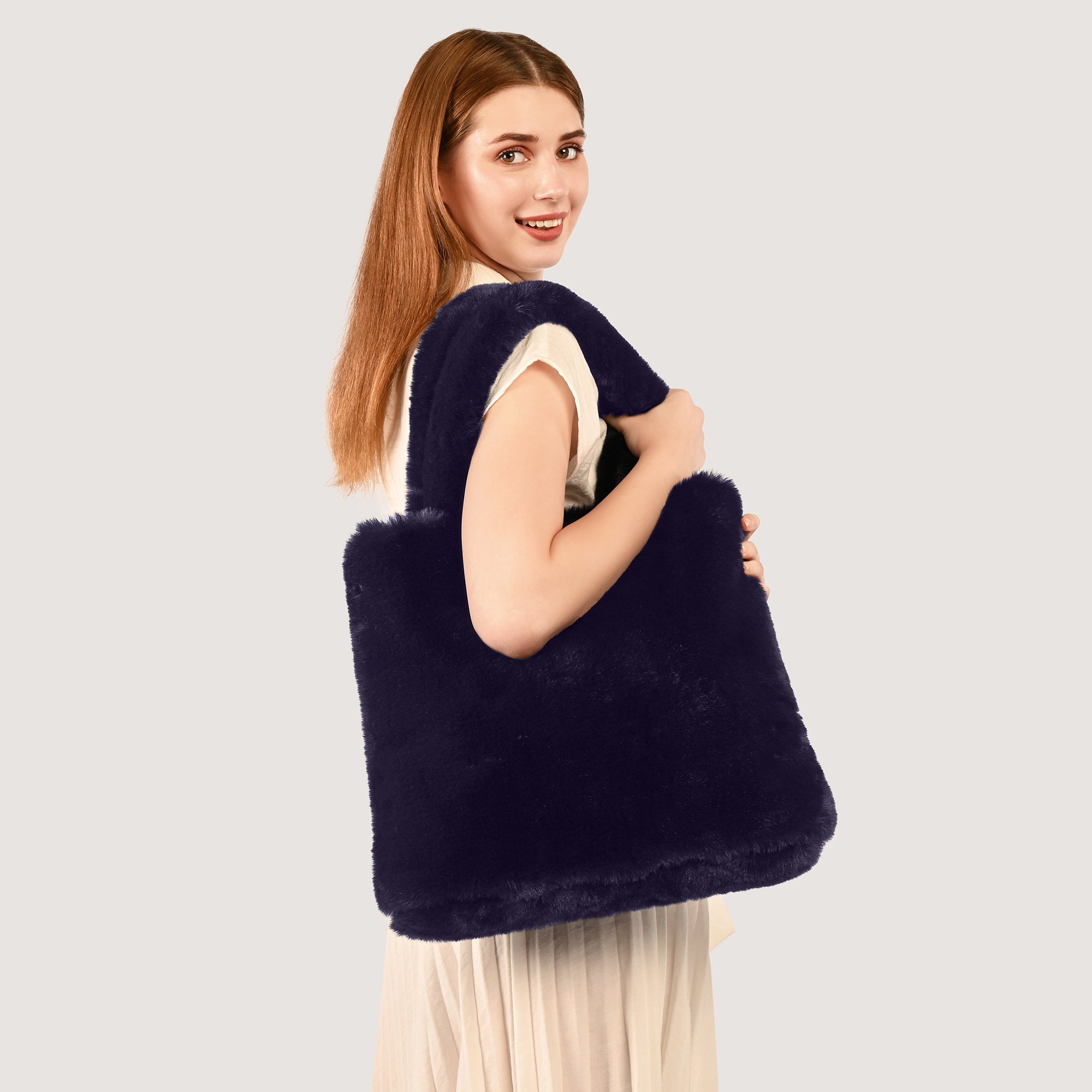 Navy Faux Fur Shopper Bag