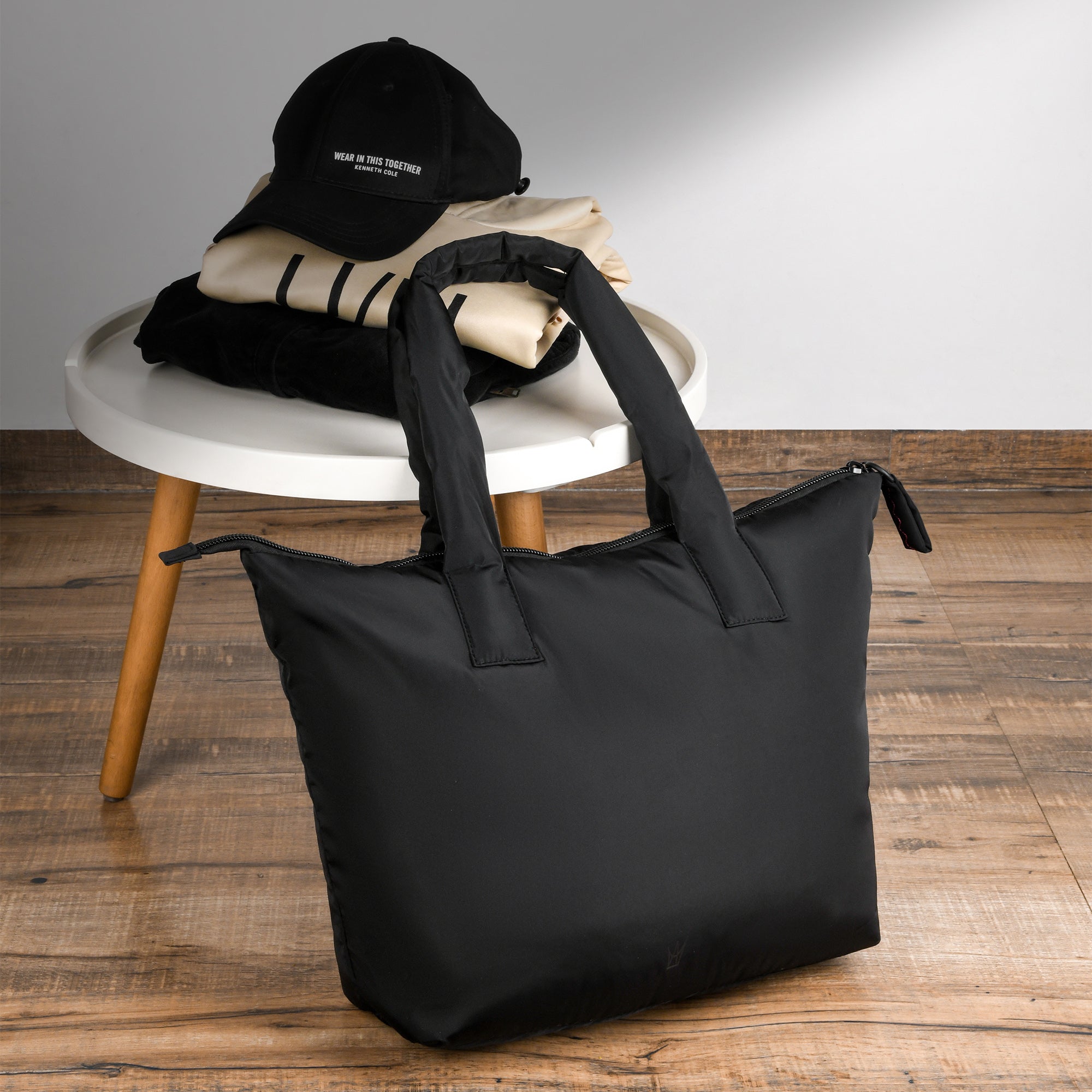 Black Tote Bag In Recycled Polyester