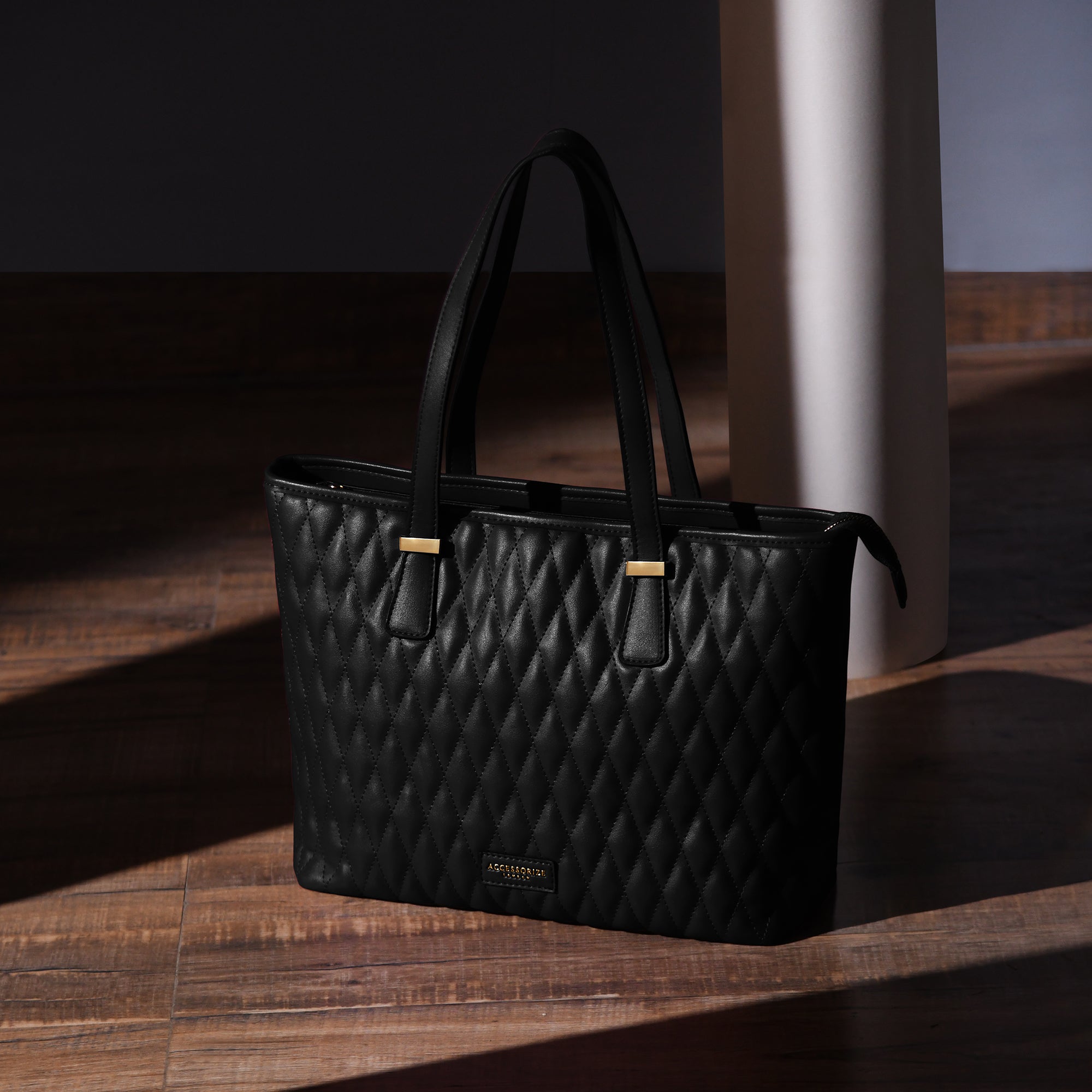 Buy Black Lannister quilted tote Bag Online - Accessorize India