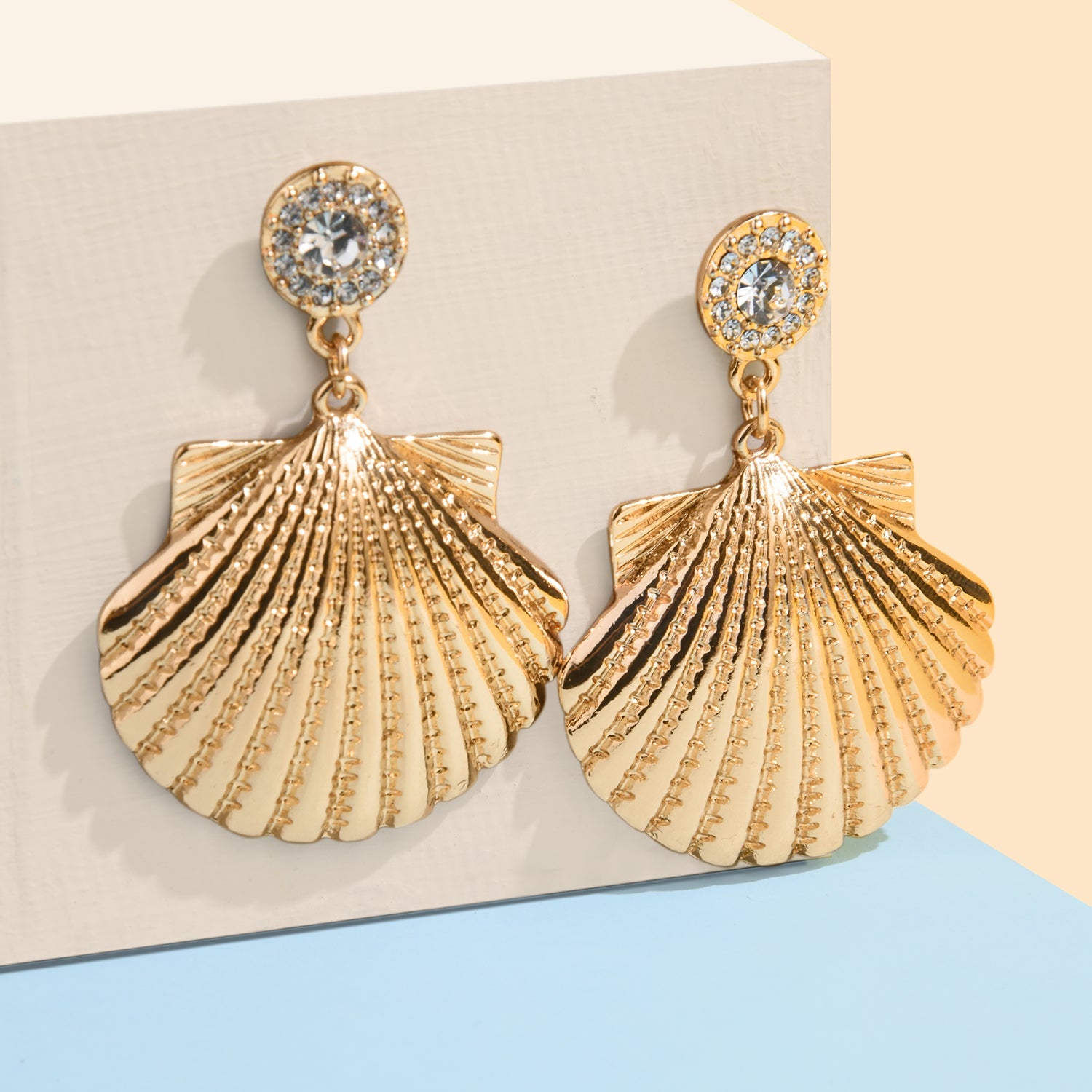 Accessorize London Women'S Gold Statement Shell Earring