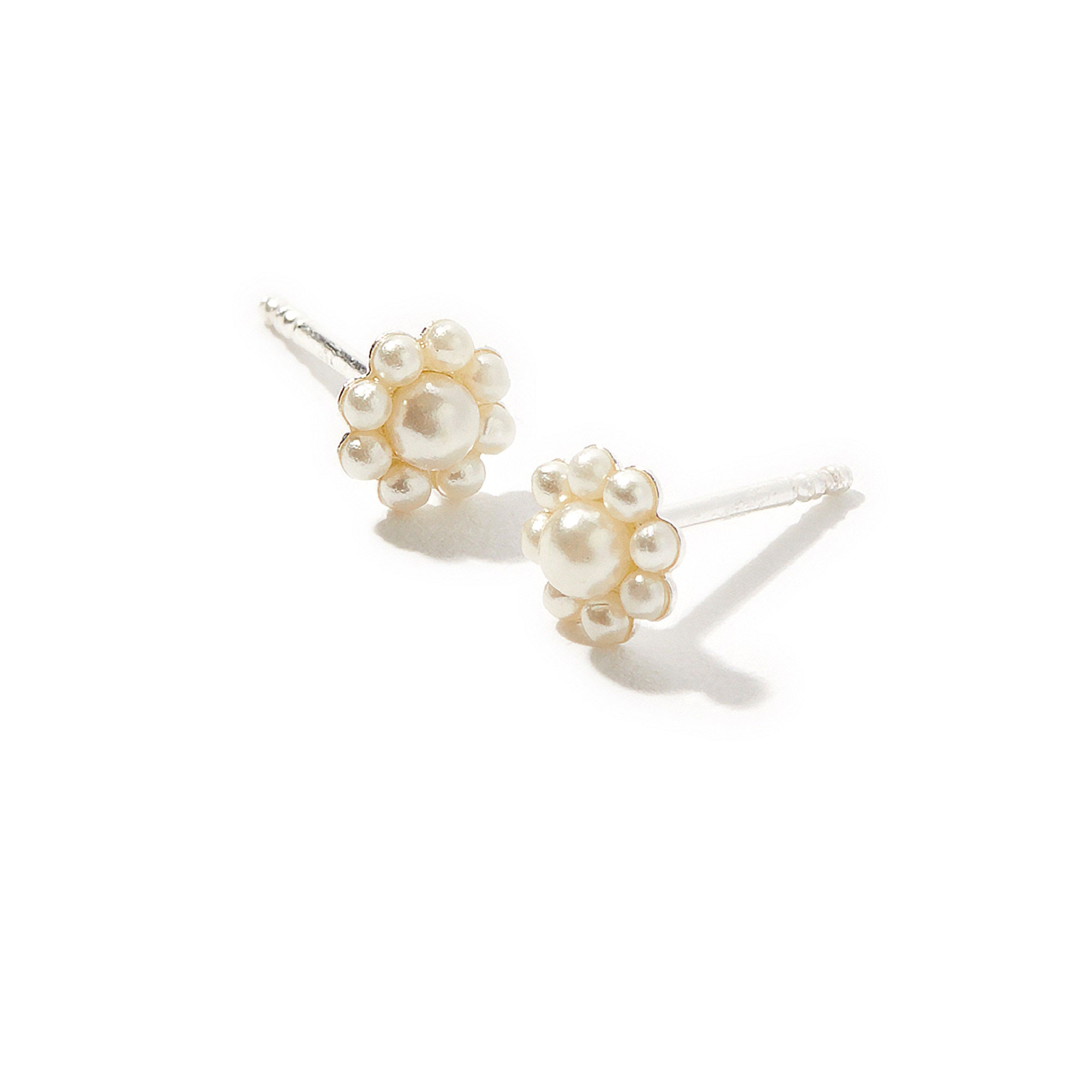 925 Pure Sterling Silver Pearl Flower Studs Earring For Women