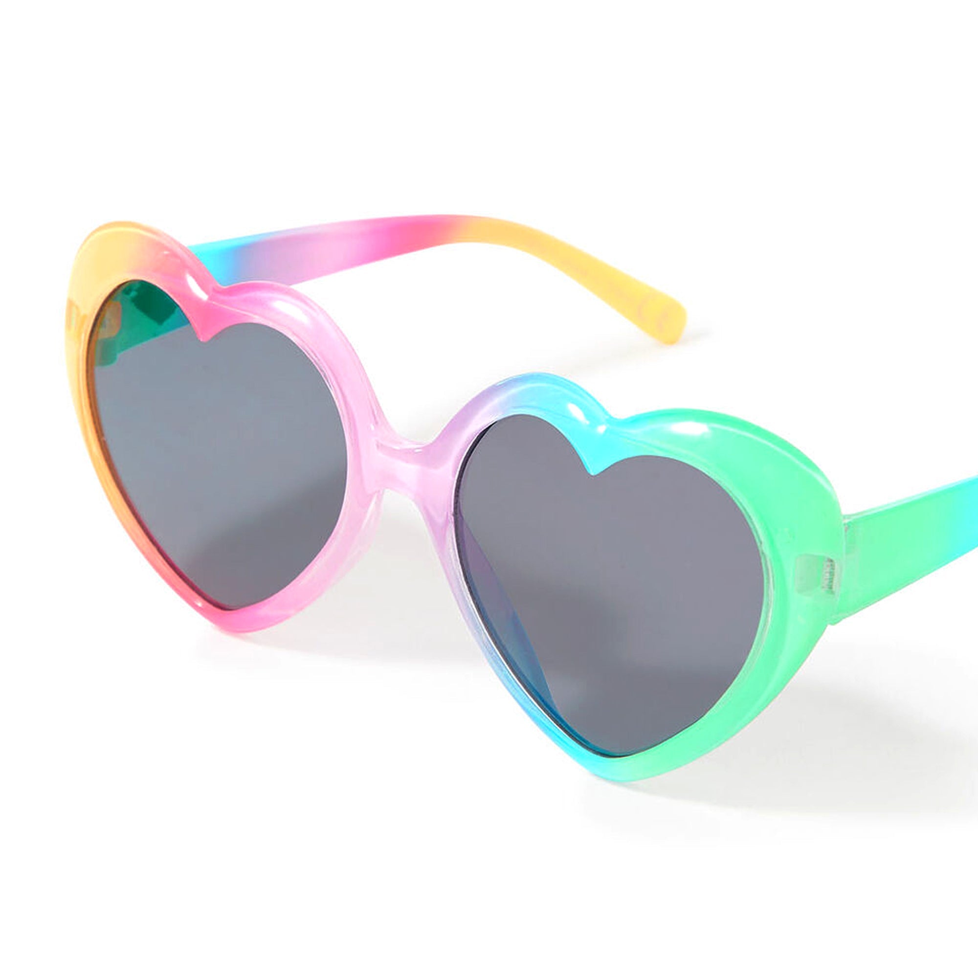 Pink heart on pink sunglasses, well lit png download - 3348*2488 - Free  Transparent Pink Heart png Download. - CleanPNG / KissPNG