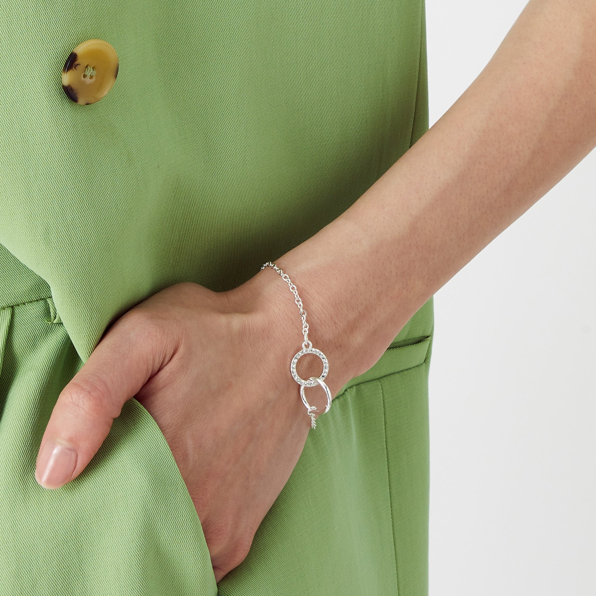 Accessorize London Women'S Silver Pave Linked Circles Clasp Bracelet