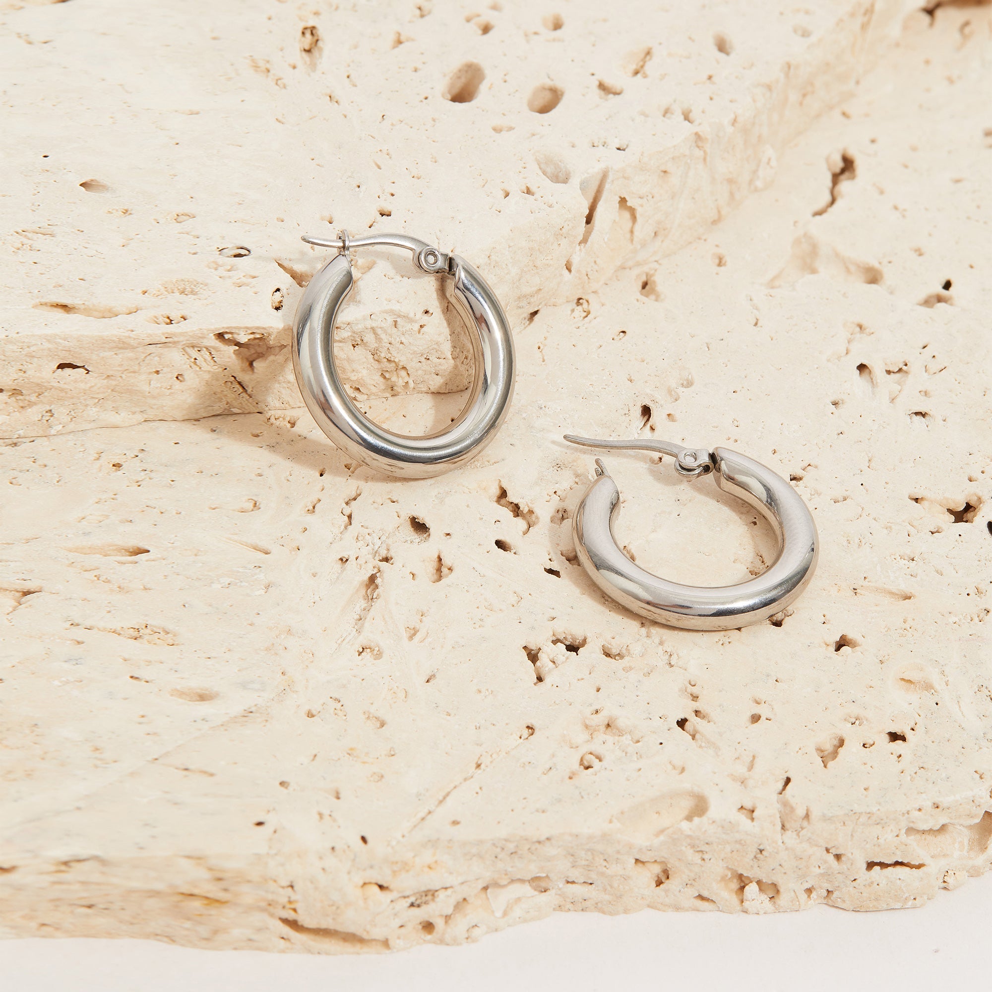 Accessorize London Women'S Water Proof Solver Small Chunky Hoop Earrings