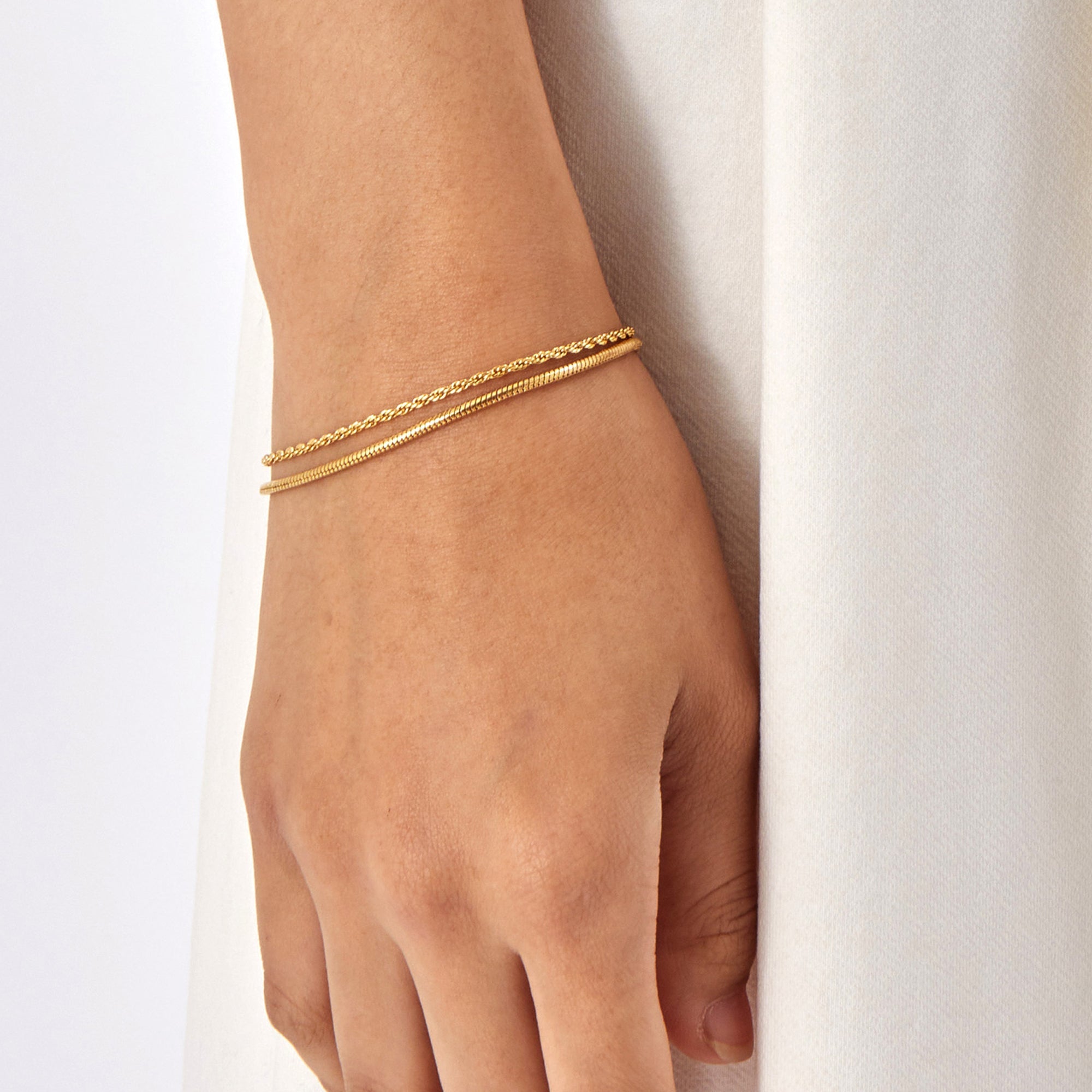 Real Gold Plated Z Omega And Rope Chain Slider Bracelet For Women By Accessorize London