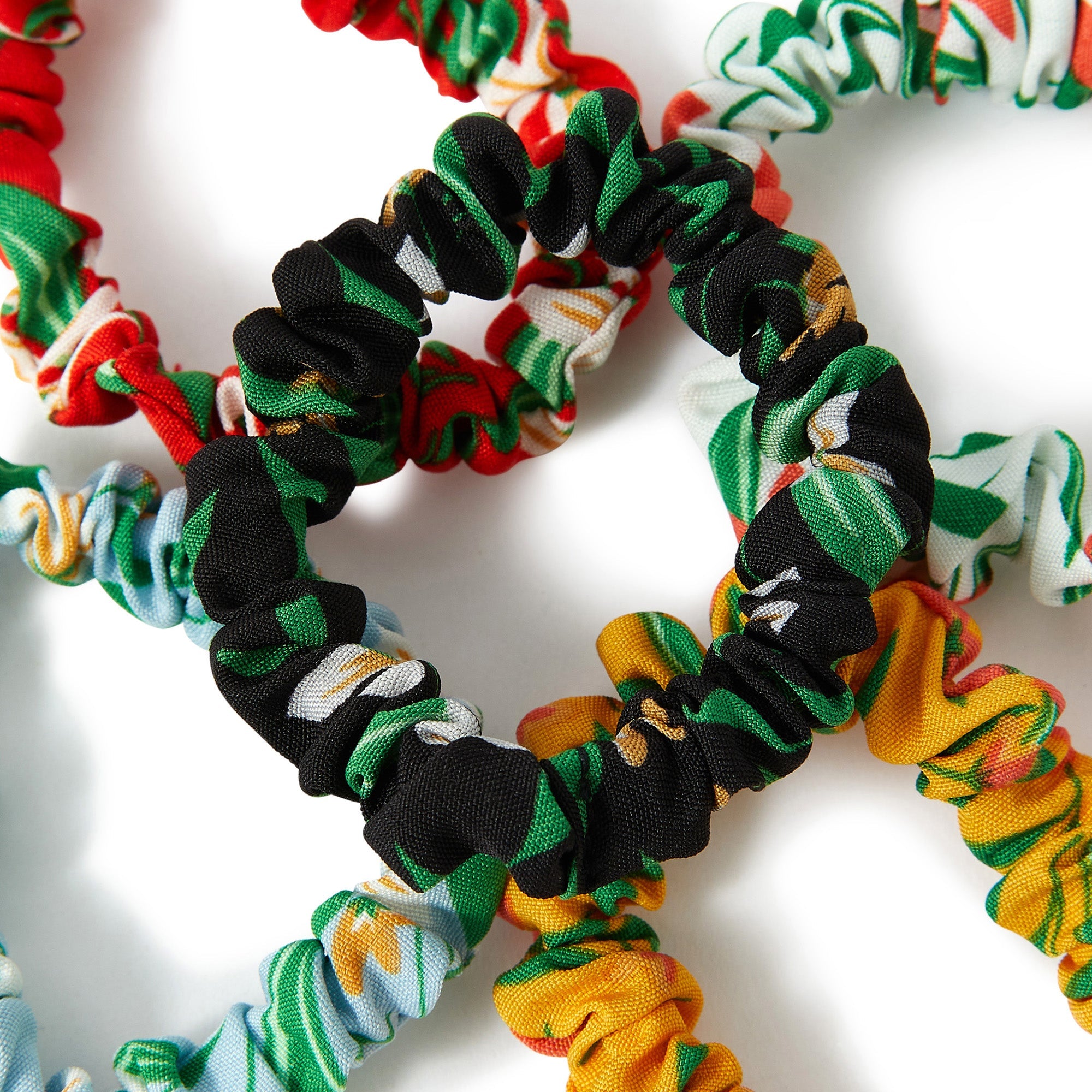 Accessorize London Women's Multi set of 5 Winter Floral Hair Scrunchie