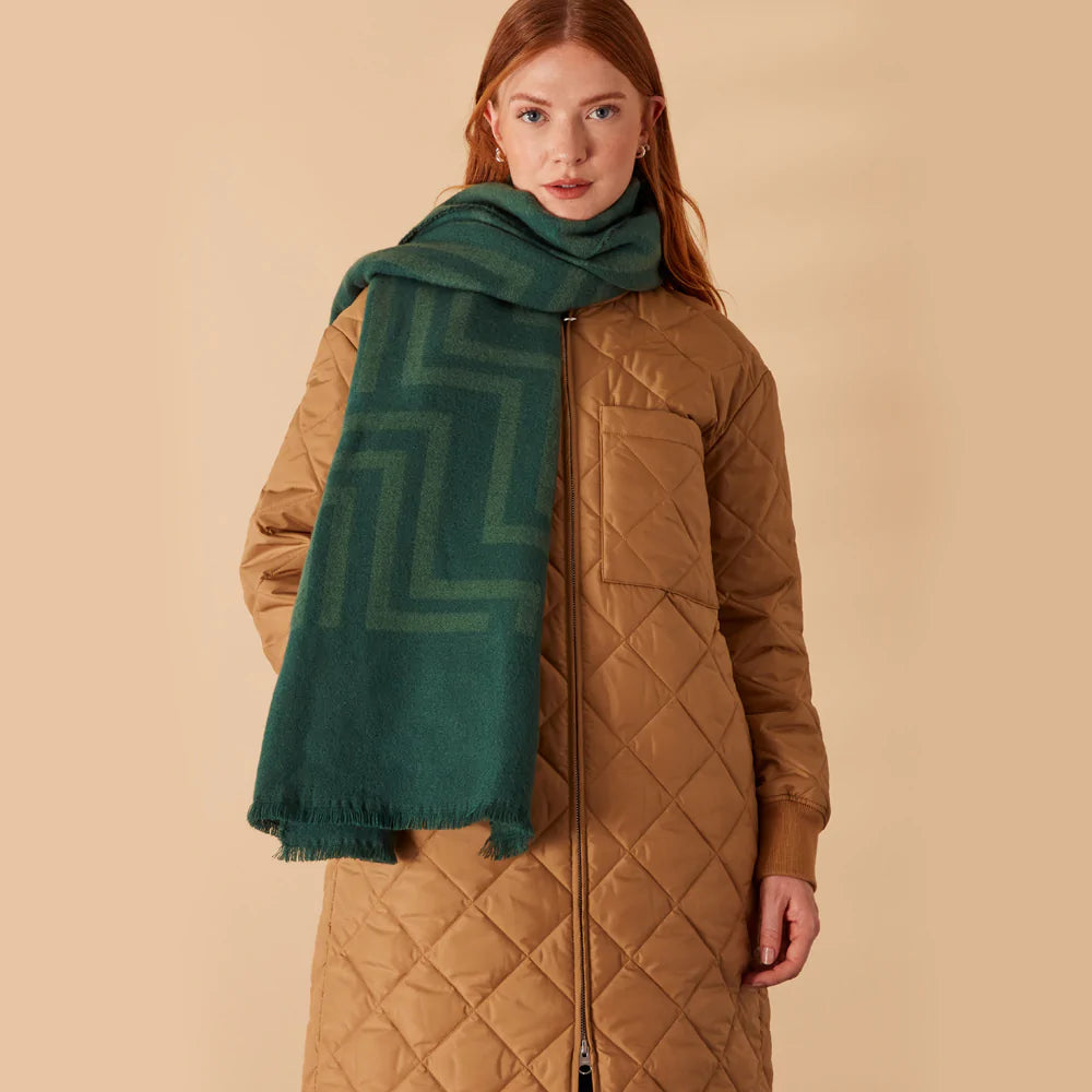 Accessorize London Women's Green Firenze Geo Supersoft Blanket