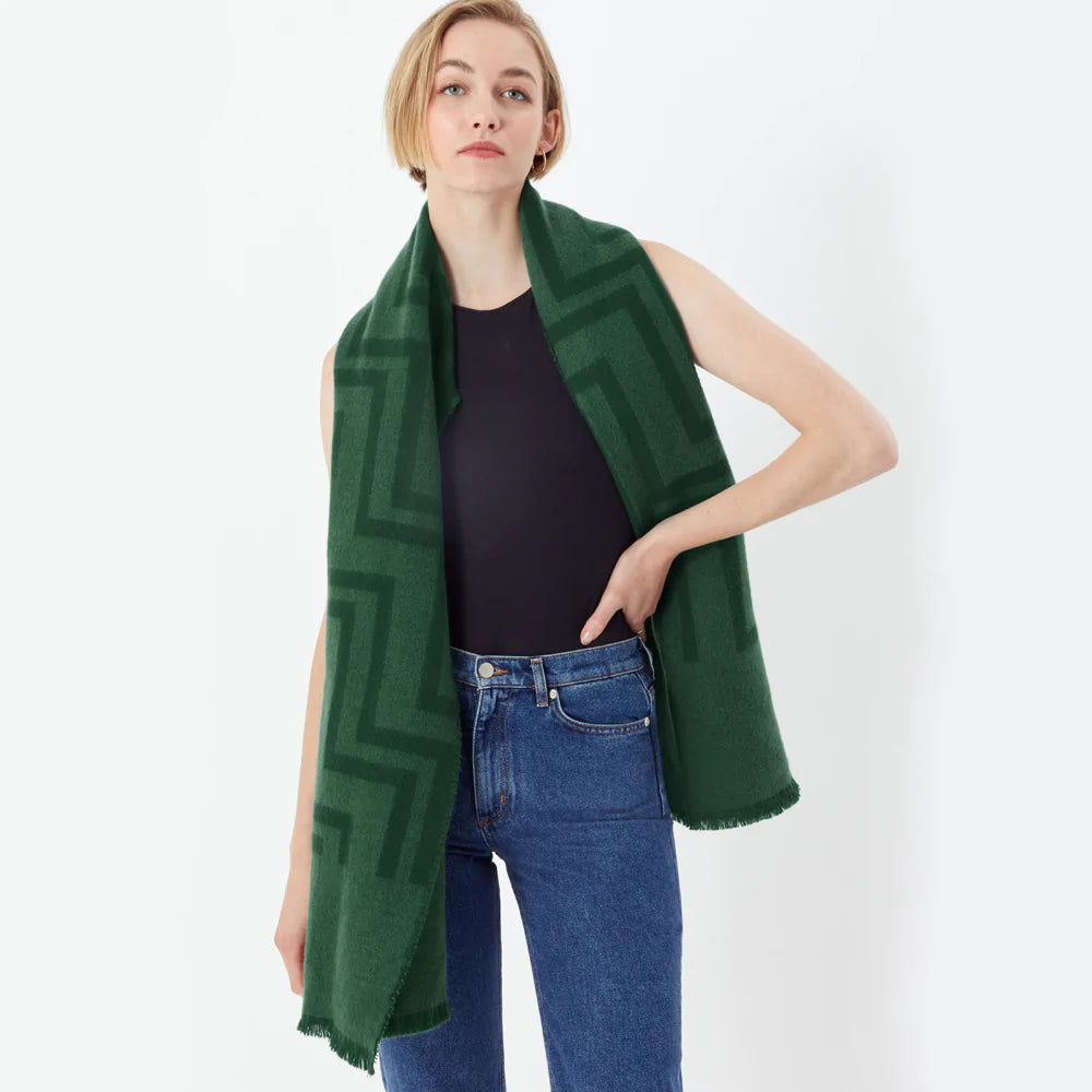 Accessorize London Women's Green Firenze Geo Supersoft Blanket