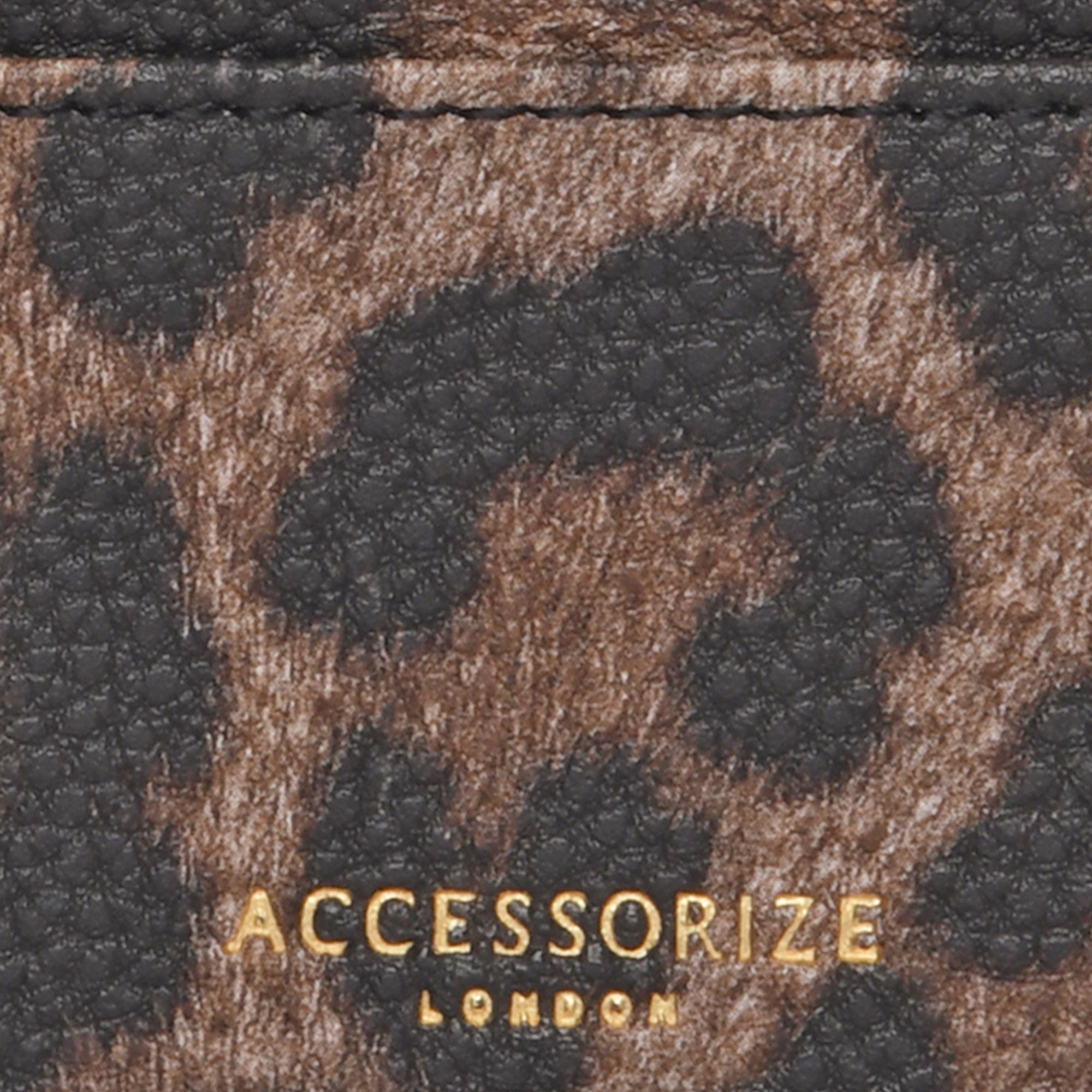 Accessorize London Women's Faux Leather Leopard 3 Compartment Card Holder