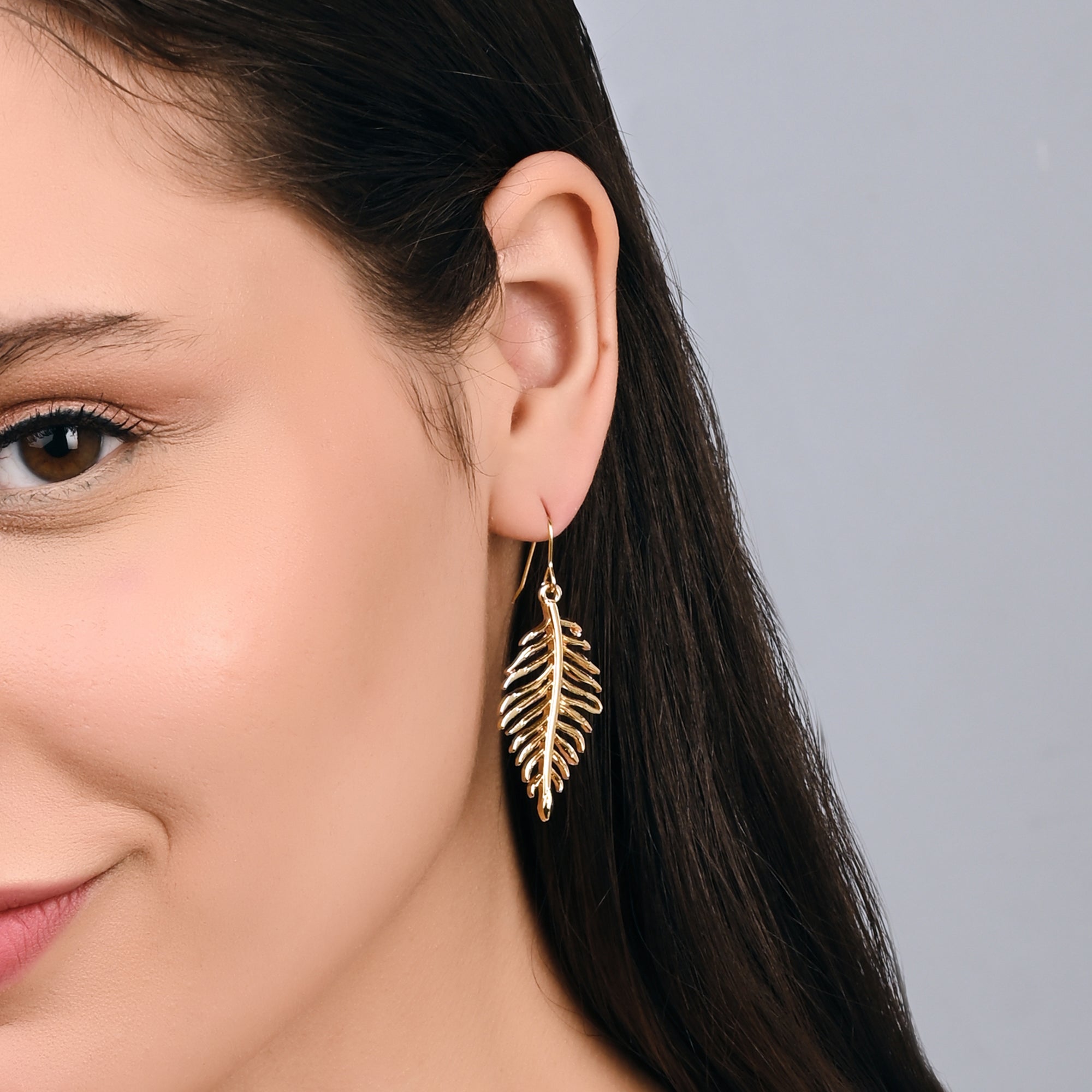 Accessorize London Women's Gold Leaf Drop Earring