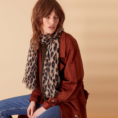 Accessorize London Women's Leopard Printed Scarf
