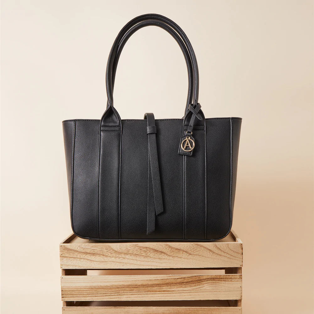 Black Leather Handbag | Blair | Handbags