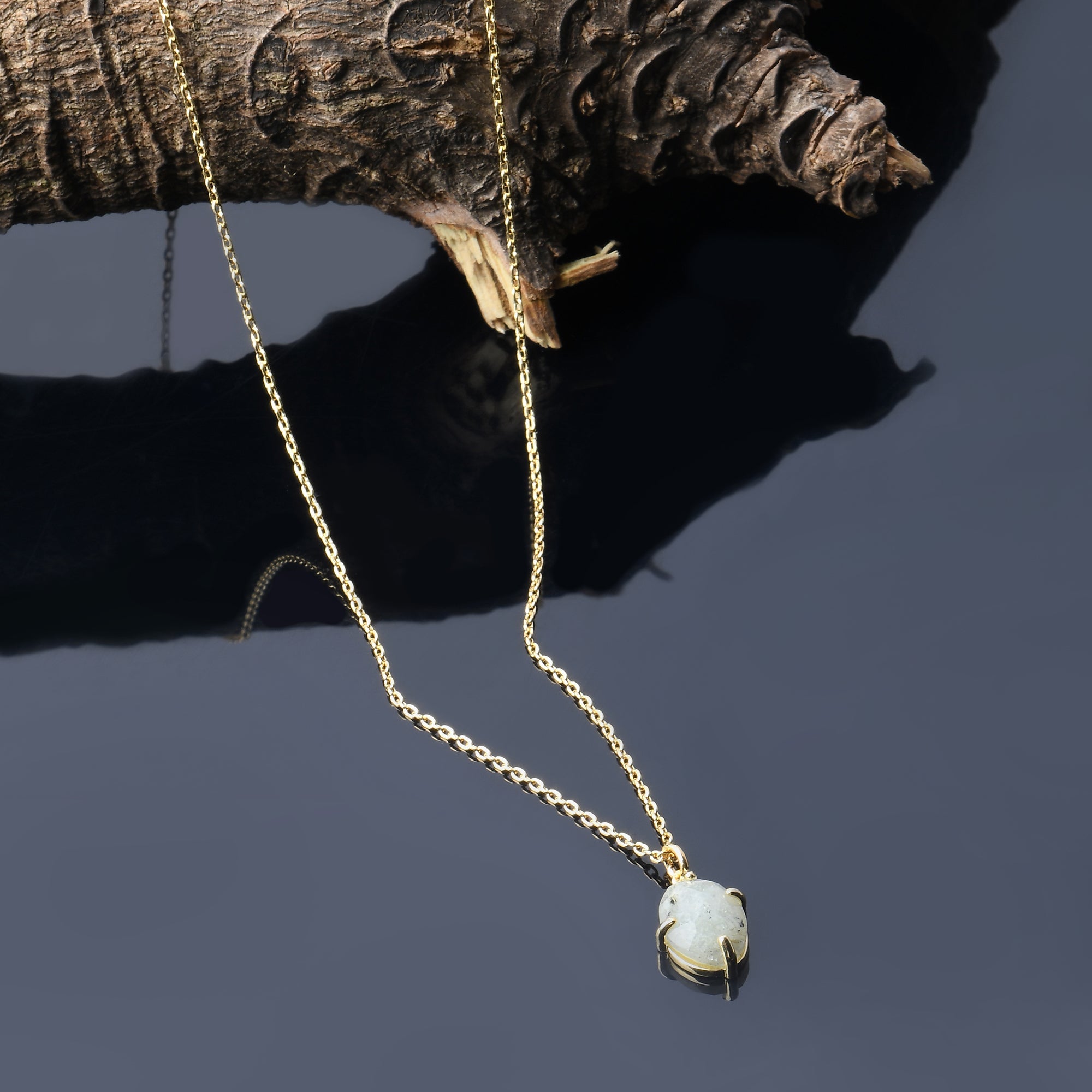 Real Gold-Plated Z Labradorite Pendant Necklace
