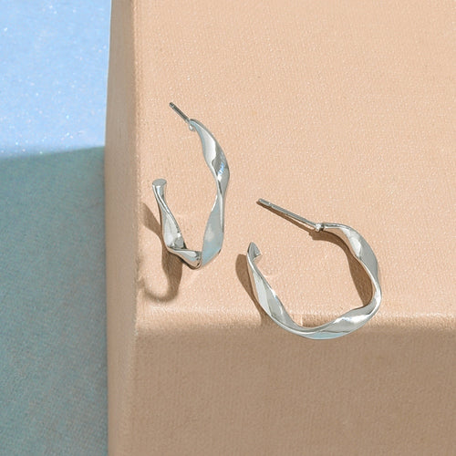 Accessorize London Women's Silver Small Twist Hoop Earring