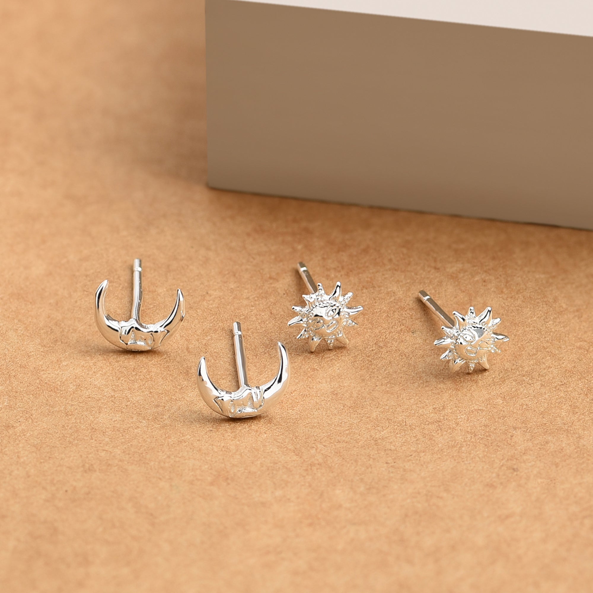 Accessorize London St 2X Sun And Moon Stud Set