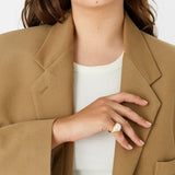 Accessorize London Women's Reconnected Pearl Chubby Gold Ring Small