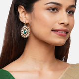 Accessorize London Women's Green Kundan Short Drop Earring